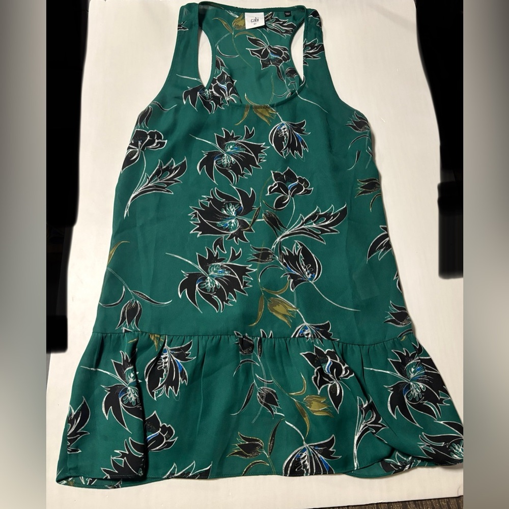Cabi Blouse Top Size XS Sleeveless Long Floral Sheer Scoop Neck Green Hi Lo Hem